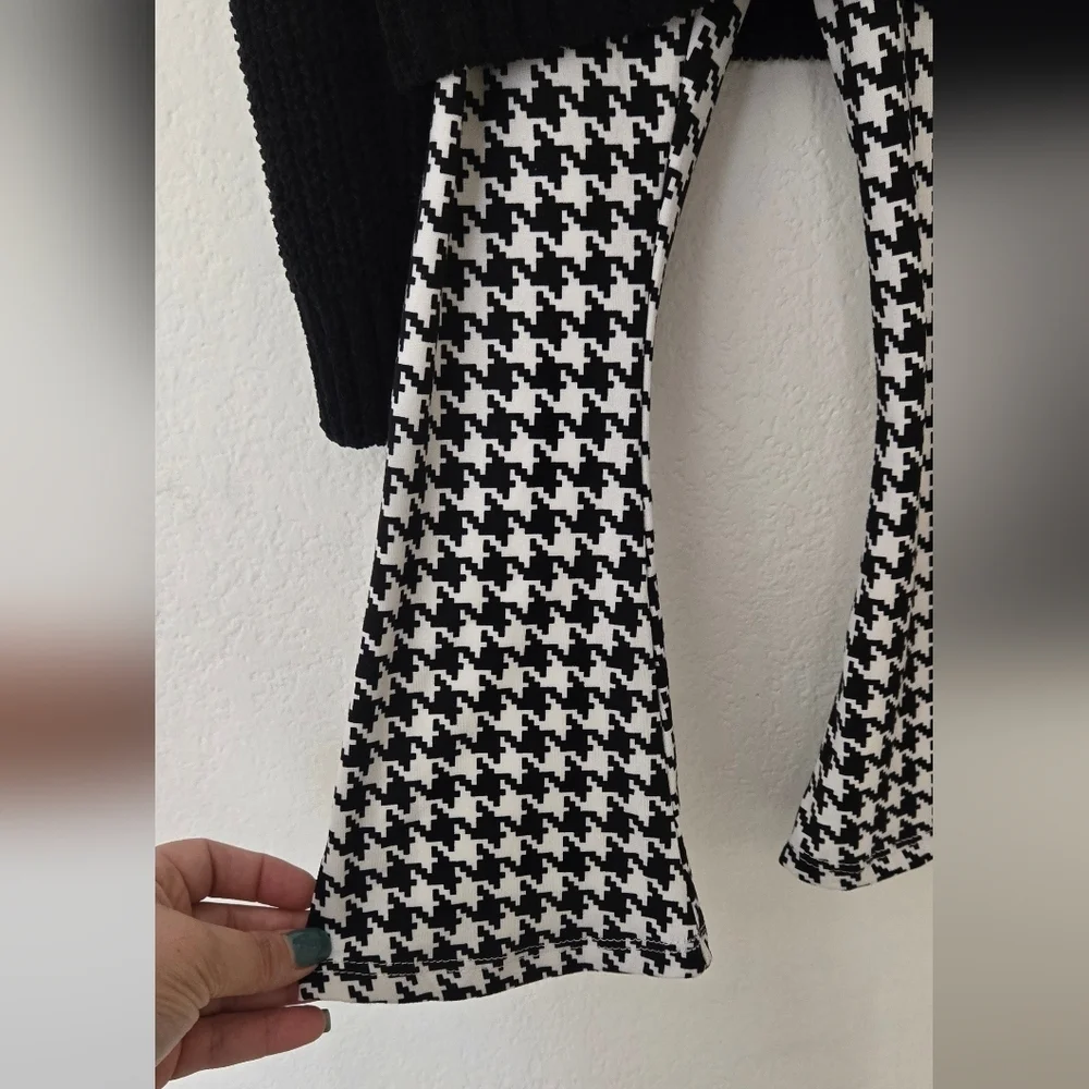 btween Black Knit Top with Houndstooth Bottom
